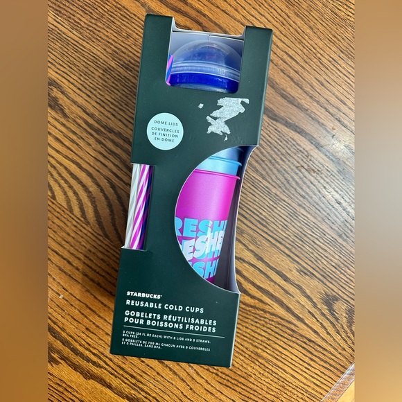 Starbucks Reusable Dome Lid Cold Cups NWT - Picture 1 of 4